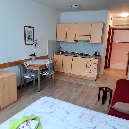 PUY Apartmani Lorena מראה חיצוני תמונה